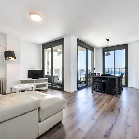 Isea 153 - Grupo Turis קלפה