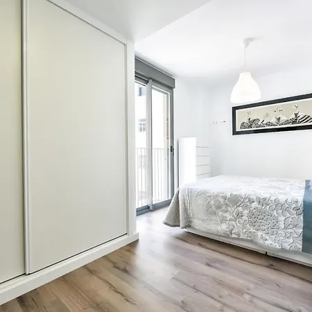 Isea 153 - Grupo Turis * Calpe