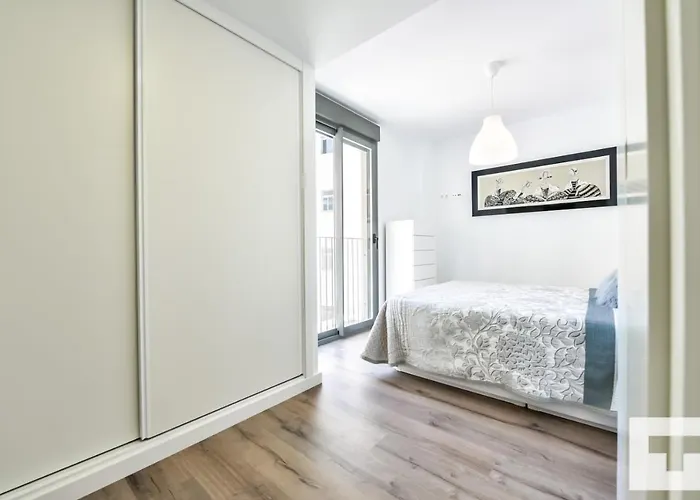 Isea 153 - Grupo Turis * Calpe