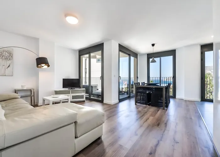 Isea 153 - Grupo Turis 卡尔佩